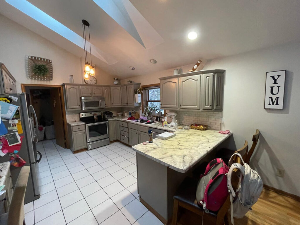 Kitchen Remodel Before 2-2