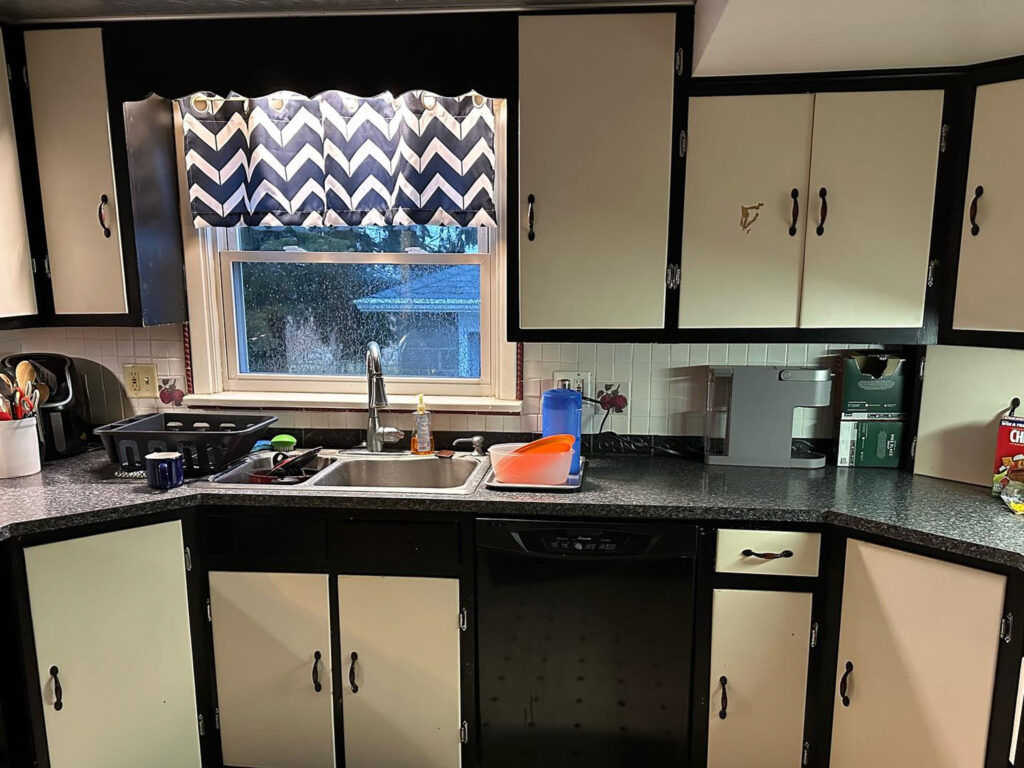 Kitchen Remodel Before 3
