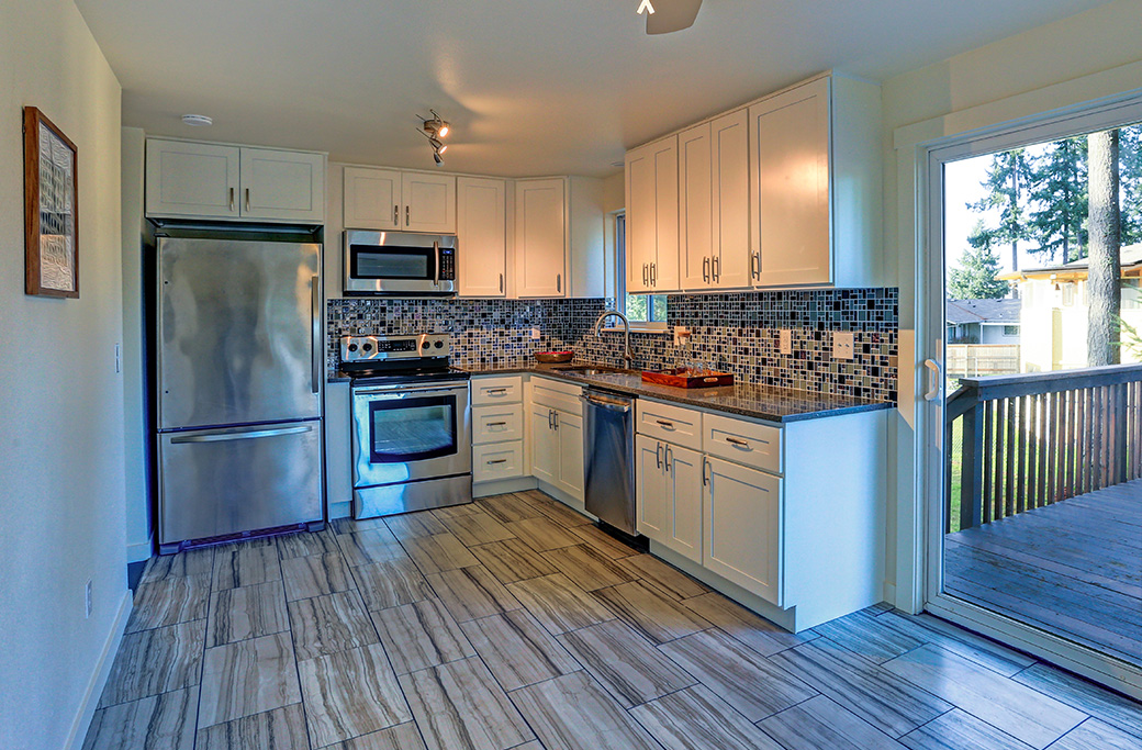 L-Shaped Kitchen Layout